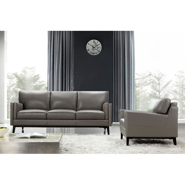 352-wood-leg-lifestyle